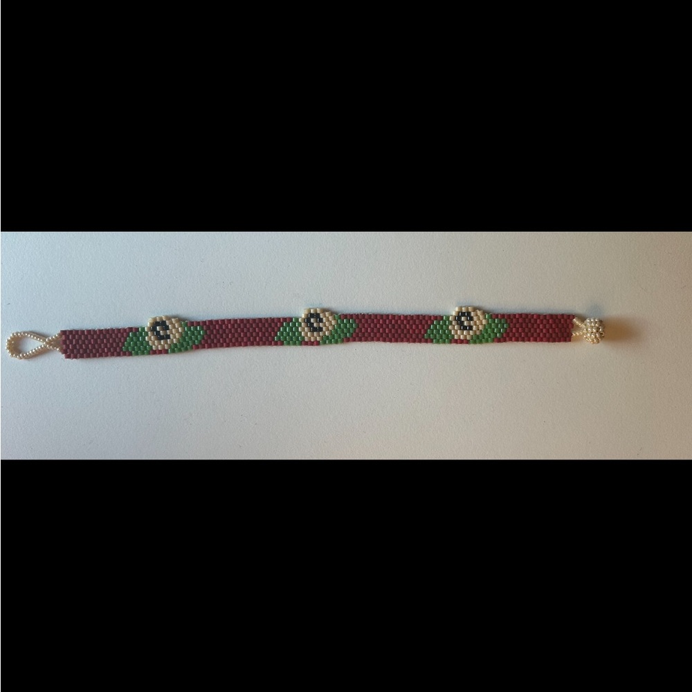 handmade beaded rose bracelet